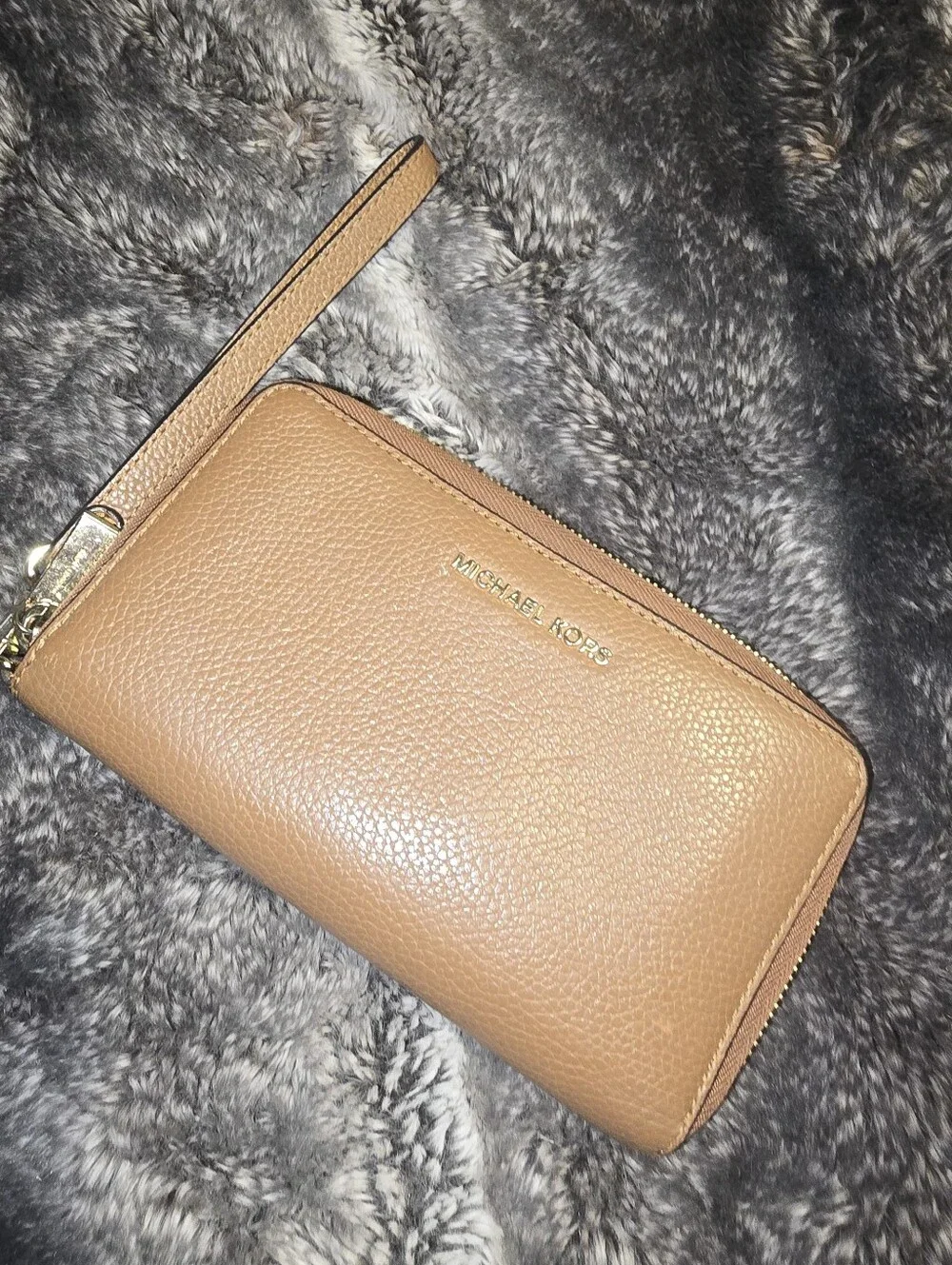 Michael Kors Leather Wallet Mk